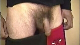 Inexperienced Mature fellow Johnny masturbates Off and blows a load