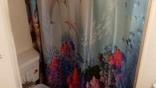 Step-mother with tattoo milk cans spied in the douche