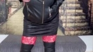 Dirty Mature step-mom clothed to go out in Leather and Crotchless figure pantyhose