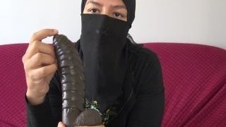 Arab Egytian hotwife خول مصري جايب واحد ينيك مراته