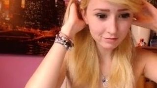 Amateur web cam lovely teenage Plays Solo with phat faux beef whistle
